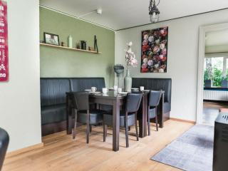 Farmhouse in Dalfsen near Forest Trails - 5