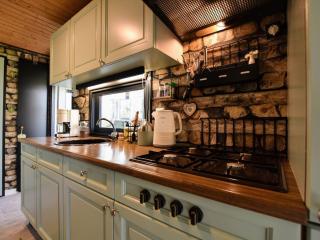 Chalet with balcony in Veluwe - Garderen - 6