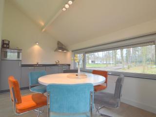 Inviting Holiday Home in Stramproy with Terrace - De Horst - 6