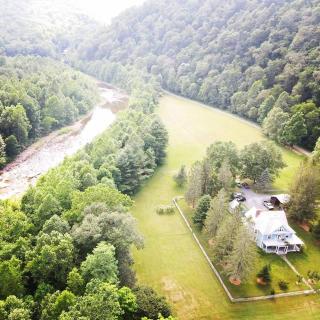 Laurel River Club Bed & Breakfast or LRCBNB - 3