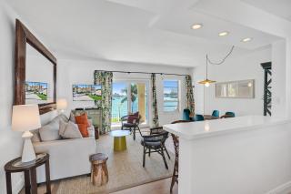 Fort Lauderdale Yacht and Beach Club 209 - 4