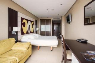 Hotel Magic Sports 4 - 2
