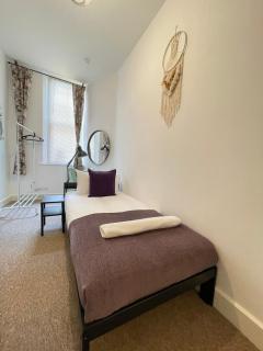 Central Located Two Bedroom Suite - Bristol - 6