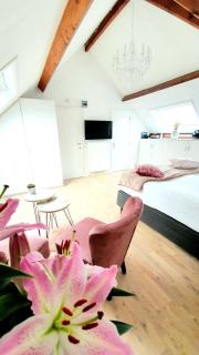 Viktor and stella suite by the minnewater - Bruges - 3