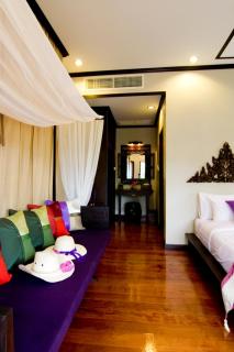 Kanok Buri Resort - 6