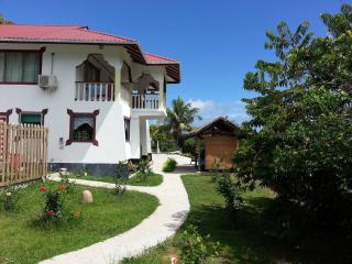 Zanboza Guesthouse - 9