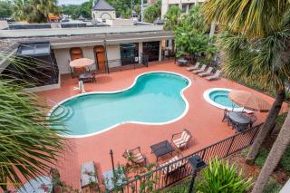 Days Inn & Suites by Wyndham Orlando Airport - Orlando - 9