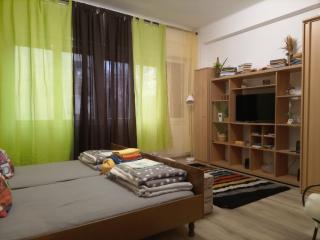 Studio Apartment Corner - 2