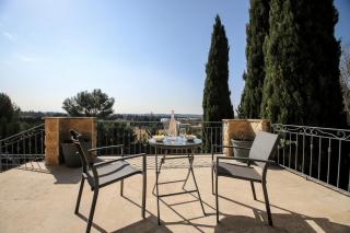Magnifique Villa avec piscine à débordement à Maussane les Alpilles - Maussane les Alpilles - 1