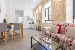 Nine O Clock San Agustin Suites - Siviglia - 4
