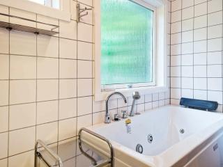 4 person holiday home in Aakirkeby - Vester Sømarken - 7