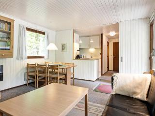 4 person holiday home in Aakirkeby - Vester Sømarken - 2