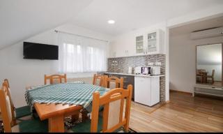 Apartment Josipa - Seliste Dreznicko - 2