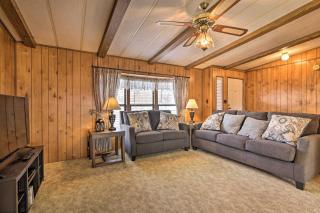 Richfield Home with Views about 13 Miles to Natl Park - Richfield - 8