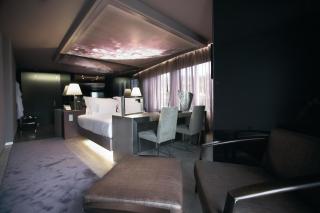 The Vine Hotel - 8