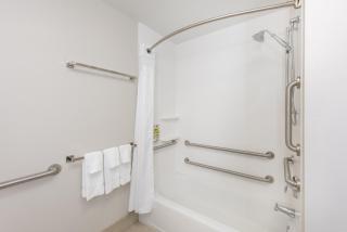 Holiday Inn Express & Suites St. Louis - Chesterfield by IHG - Chesterfield - 8