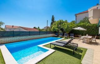 Villa Tia - Novalja - 1