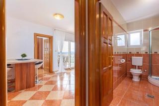 Apartment in Dramalj 5715 - 5