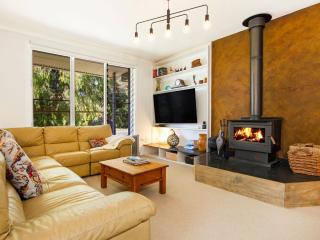 Spinnaker I Family Getaway I 2mins Walk to Beach - Culburra Beach - 0