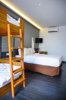HOTEL PANTES SIMPANG LIMA SEMARANG - Semarang - 6