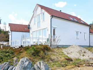 Four-Bedroom Holiday home in Gurskøy 1 - Kjellsund - 6