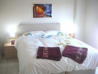 Gorgeous 2 Bed Private Ground Floor Home In One Of Sides Most Exclusive Communi - 4