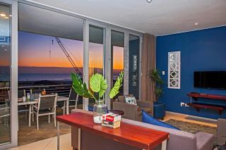 Durban Point Waterfront, 304 The Quays - 1