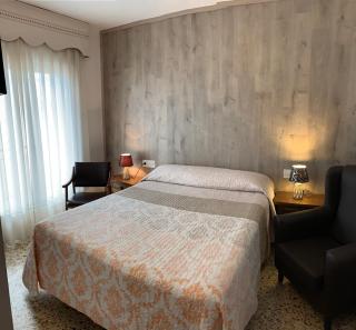 Hotel Herranz - Alcoroches - 8