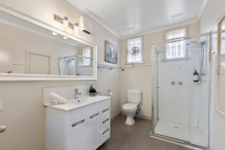 Spacious 4 Bdrms near Murray River, Pet Friendly - 4