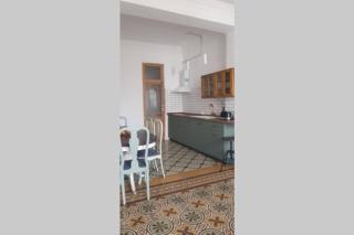 Piso modernista en casco histórico con garaje - Cartagena - 4