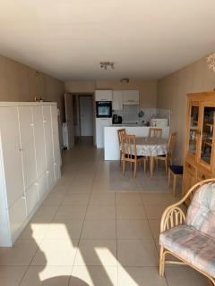 Sunny Studio in the heart of Sint-Idesbald - 4