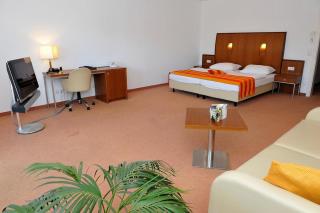 Hotel Plattenwirt - Klagenfurt - 1