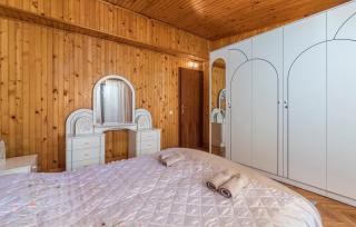 Apartment Dante Tar - 2