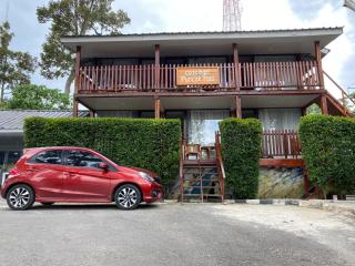RedDoorz Plus at Puncak Mas Cottage Lampung - 8