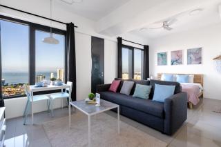 De Pastel Studio - SeaView at 218 Tropicana NEAR Komtar Food Heaven with Netflix & TV Box - George Town - 0