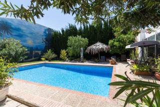 Charming Villa in Padul with Mountain View and Private Pool - El Padul - 9