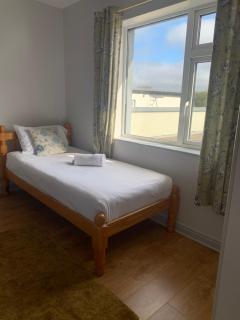 Newcastle Townhouse - Galway - 5