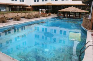 Elite Crystal Hotel - Manama - 3