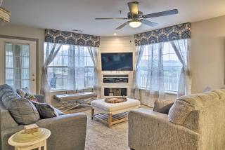 Lakefront Branson Condo with Porch and Dock Access - Branson - 8