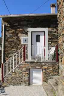 Casa do Avô - Vasco Esteves de Baixo - 1
