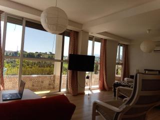 Taza Organic Garden with view park and restaurant - 5