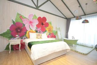 Follow Me designed B&B - 2