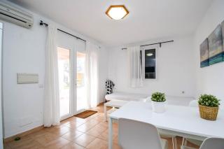 APARTAMENTO S´ERMITA - Cala'n Bosch - 9
