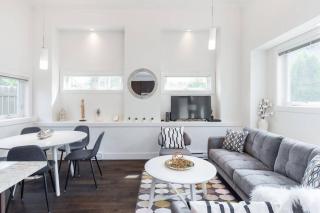 West Coast Luxury Living - 0