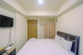 Comfort and Strategic Studio Meikarta Apartment By Travelio - Bekasi - 5