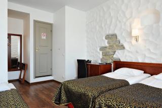 Gotthard Residents - 7