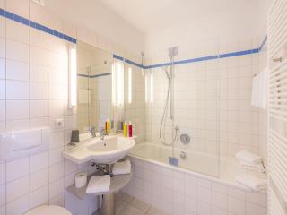 Kaiservillen Heringsdorf - Ferienwohnung mit 1 Schlafzimmer und Balkon D234 - Heringsdorf - 3