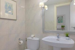 Caleta Homes - Apartamentos Pompidou - 9
