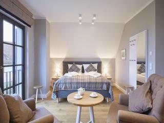 Reetland am Meer - Premium Reetdachvilla mit 3 Schlafzimmern, Sauna und Kamin F10 - Dranske - 1