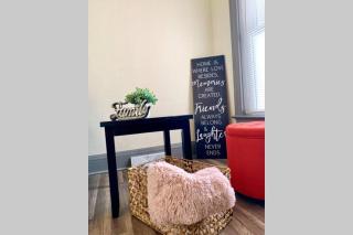5BR Niagara Getaway Prime Location-Sleeps 10 - Niagarafälle - 2